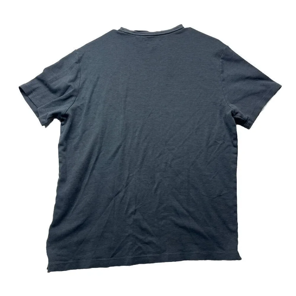 Banana Republic Men's Luxe Touch Performance Tee 100% Cotton Size XL Blue Stripe
